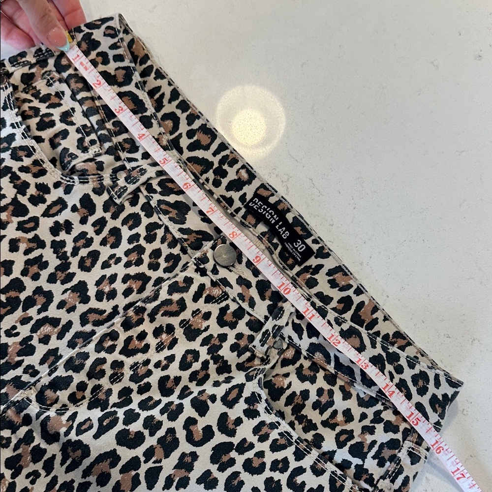 Design Lab Leopard Print Jeans - Picture 3 of 11